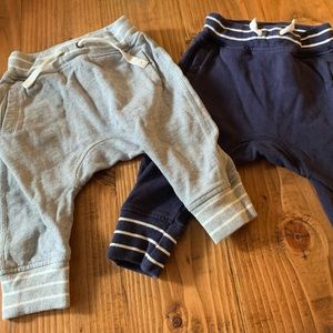 Hanna Anderson boys joggers 12-18 months